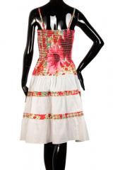 ������� Mavie