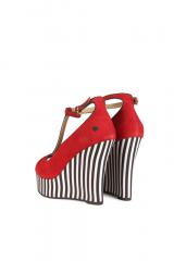  Moschino love