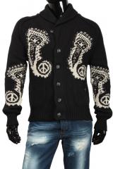  Love Moschino