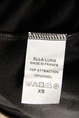 ������  Ella Luna