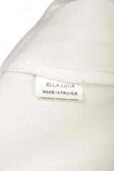 ������  Ella Luna