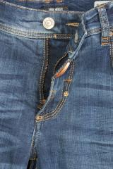 ������ Antony Morato